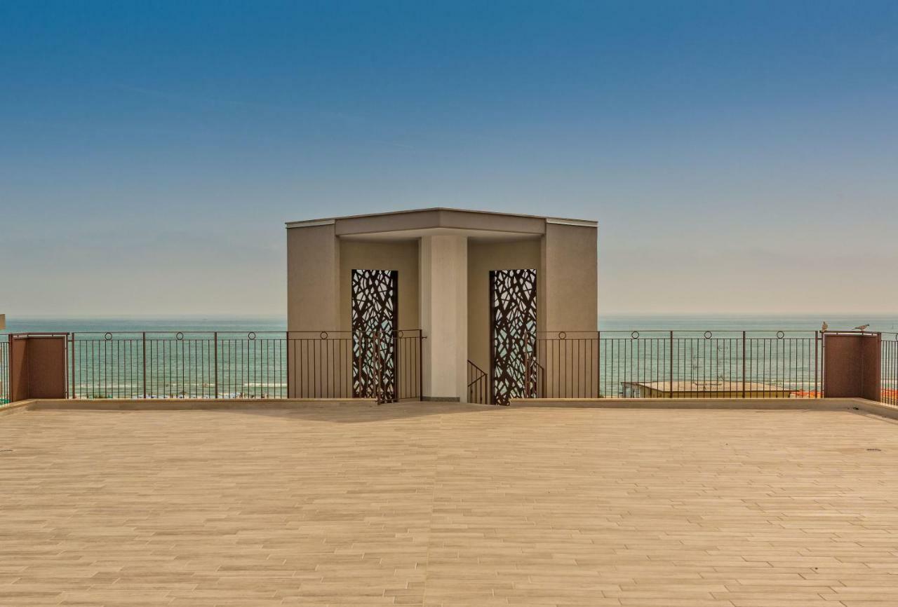Almaluna Hotel&Resort Alba Adriatica Exterior foto
